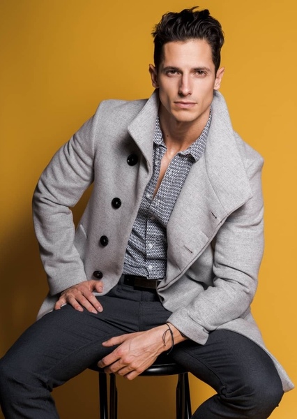 Tyler James photo
