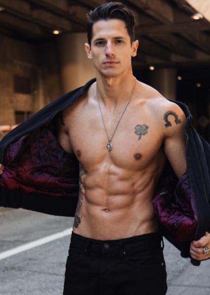 Tyler James photo