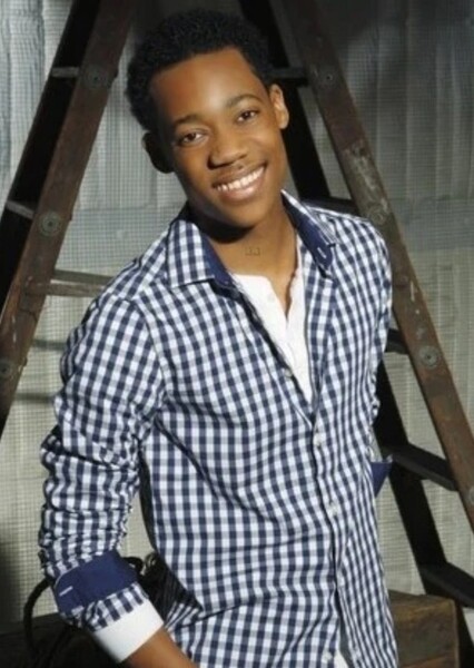Tyler James Williams photo