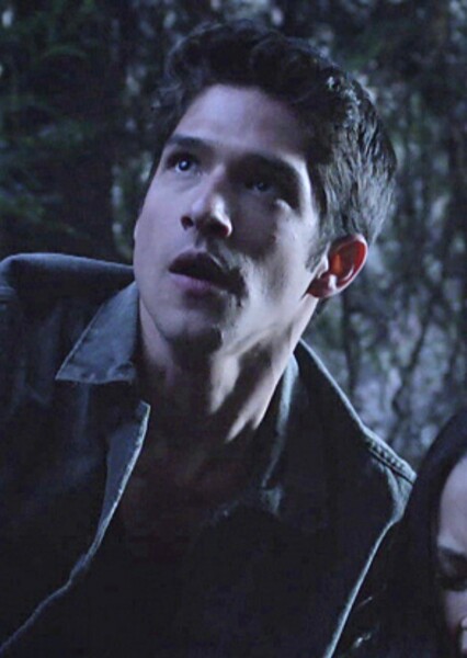 Tyler Posey photo