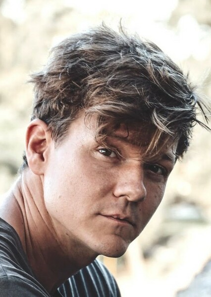 Tyler Ward photo