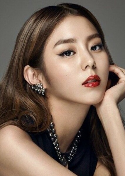 Uee (Kim Yu Jin) photo