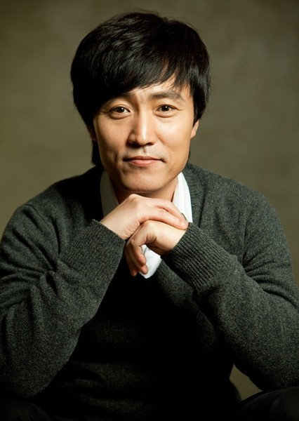 Um Hyo-sup Photo on myCast - Fan Casting Your Favorite Stories