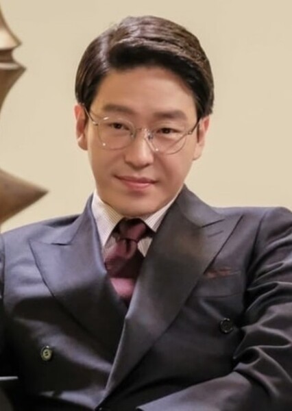 Um Ki-joon photo