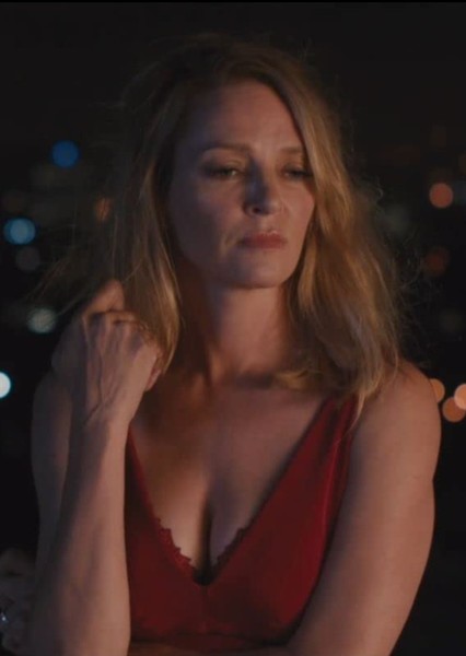 Uma Thurman photo