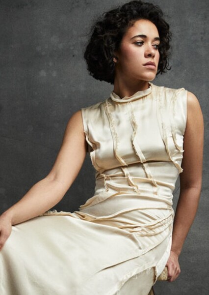 Umi Myers photo