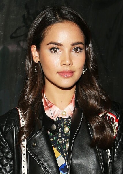 Urassaya Sperbund photo
