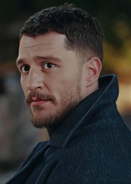 Uraz Kaygılaroğlu photo