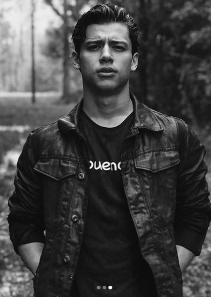 Uriah Shelton