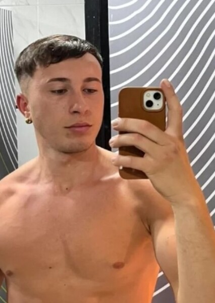 Uriel Mendes