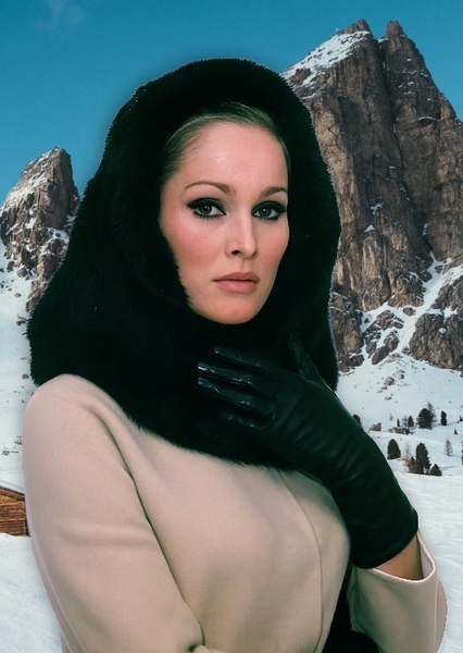 Ursula Andress