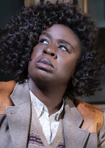 Uzo Aduba photo