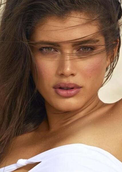 Valentina Sampaio photo