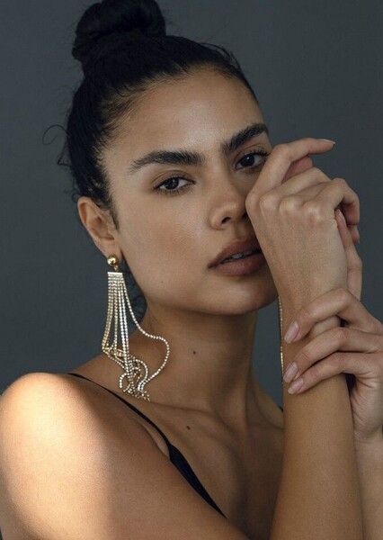 Valeria Carmona photo