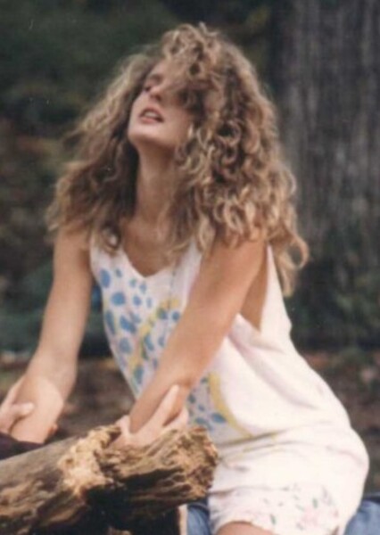 Valerie Hartman photo