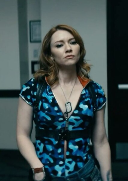 Valorie Curry photo
