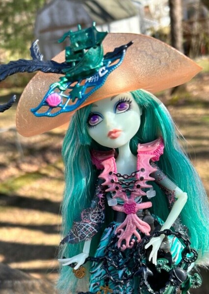 Vandala Doubloons photo