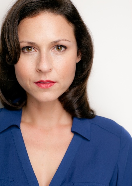 Vanessa Cloke photo