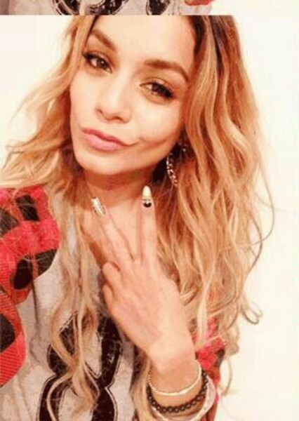 Vanessa Hudgens photo