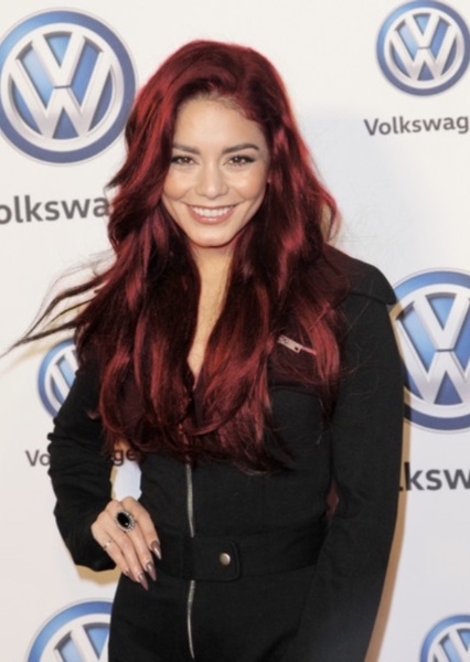 Vanessa Hudgens photo