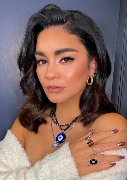 Vanessa Hudgens photo