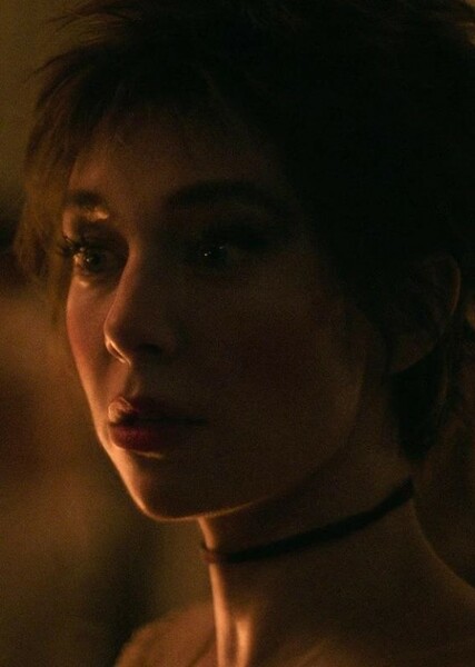 Vanessa Kirby photo
