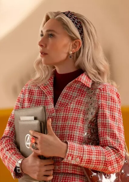 Vanessa Kirby photo