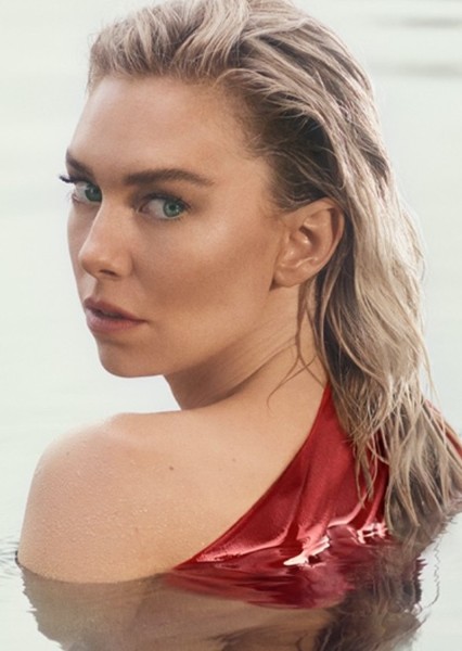 Vanessa Kirby photo