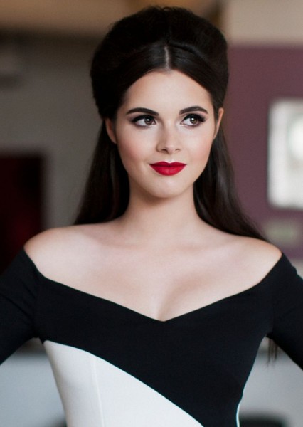 Vanessa Marano photo
