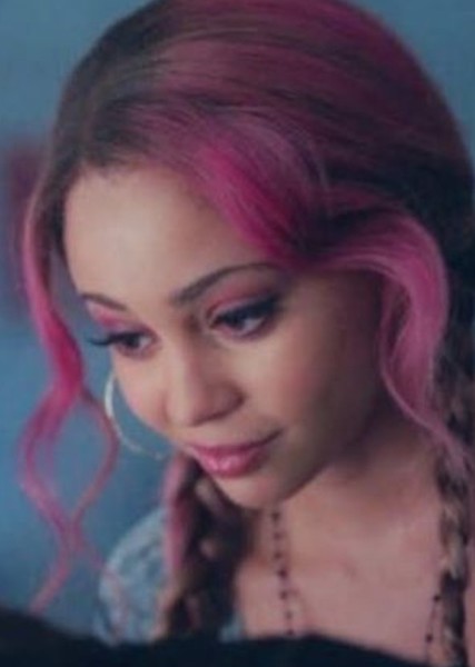 Vanessa Morgan photo