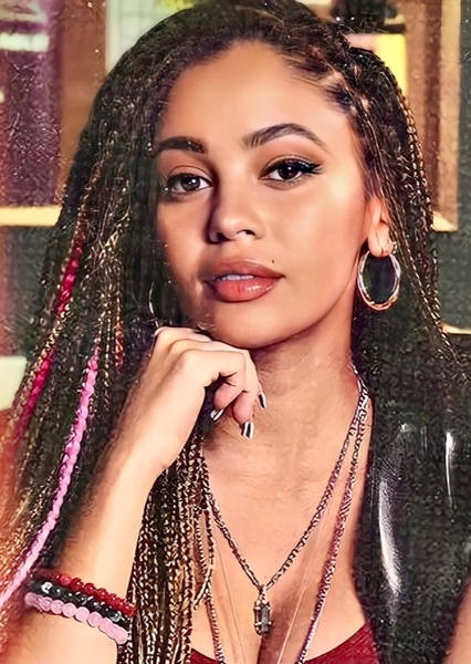 Vanessa Morgan photo
