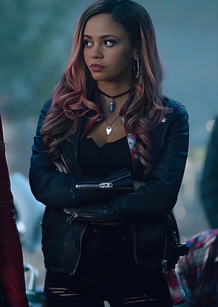 Vanessa Morgan photo