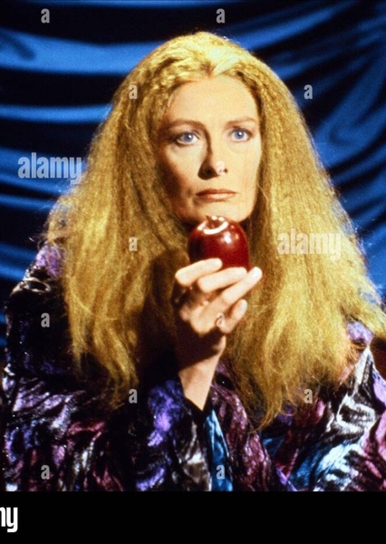 Vanessa Redgrave photo
