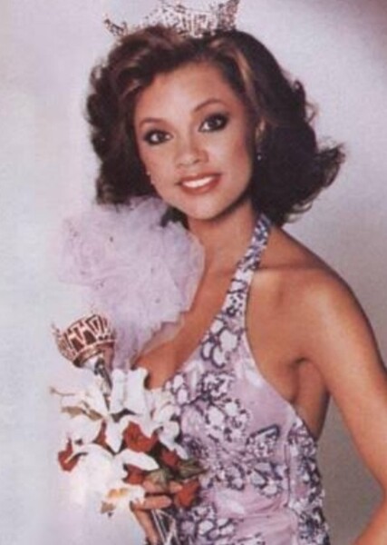 Vanessa Williams photo