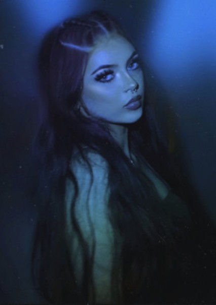 Vanna Rainelle photo
