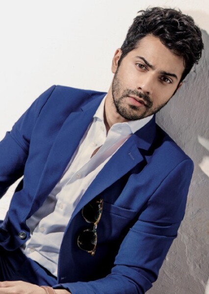 Varun Dhawan photo