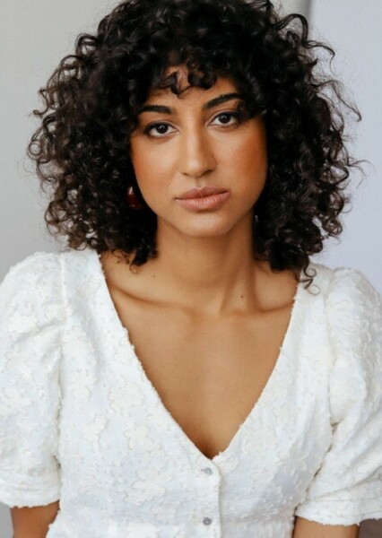 Vella Lovell photo