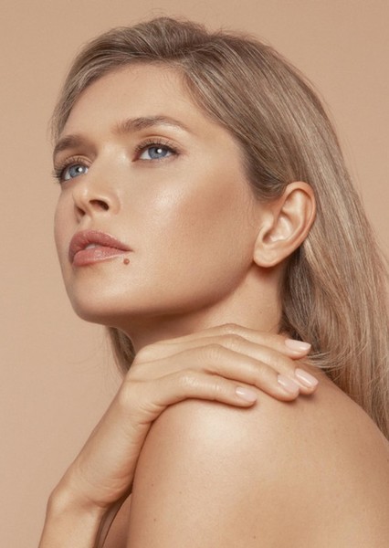 Vera Brezhneva photo