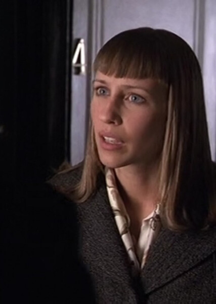 Vera Farmiga photo