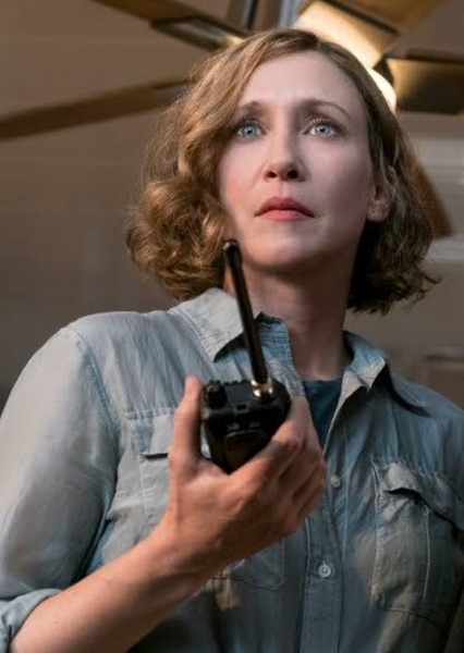 Vera Farmiga photo