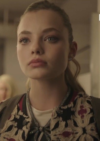 Veronica (Sierra Burgess Is a Loser) photo
