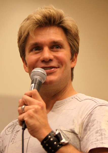 Vic Mignogna photo