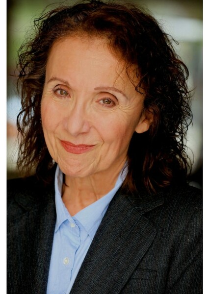 Vicki Jo Costanzo photo