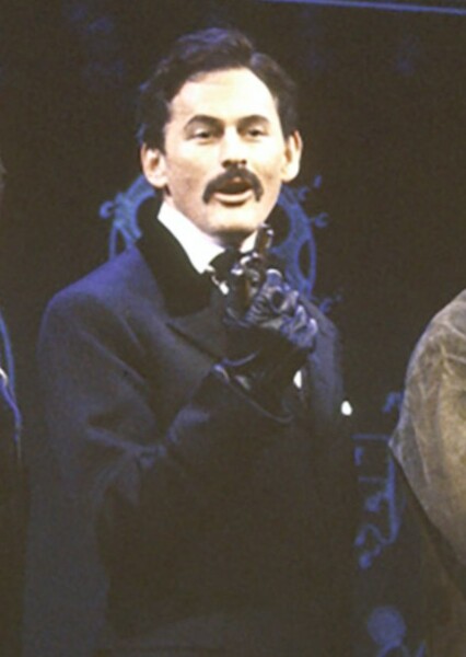 Victor Garber photo