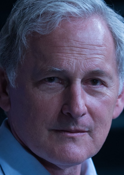 Victor Garber photo