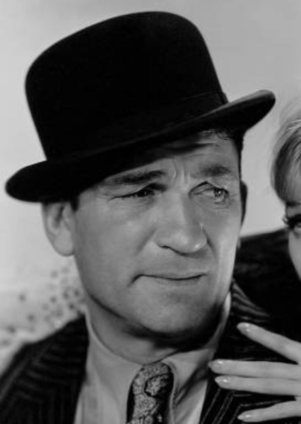 Victor McLaglen photo
