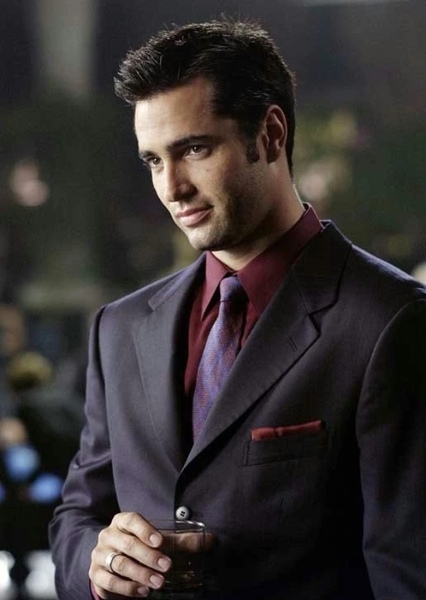 Victor Webster photo