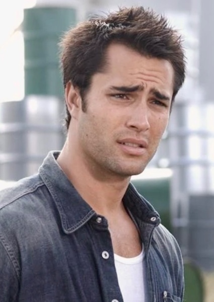 Victor Webster photo