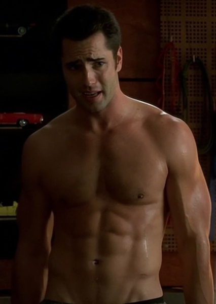 Victor Webster photo