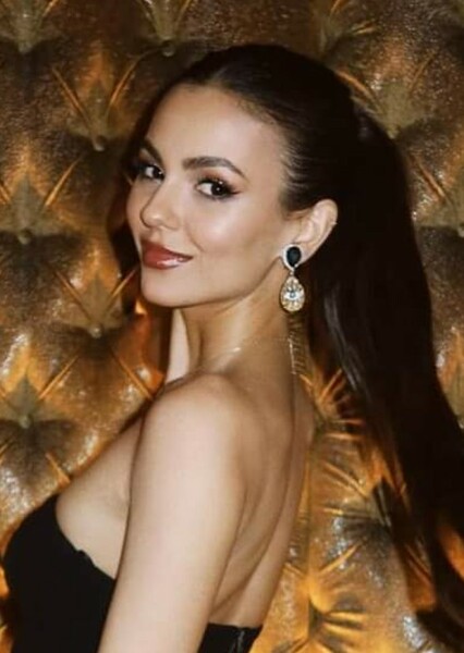 Victoria Justice photo